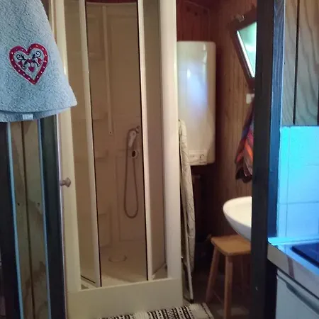 Les Quazemi A Σαλέ Casteil